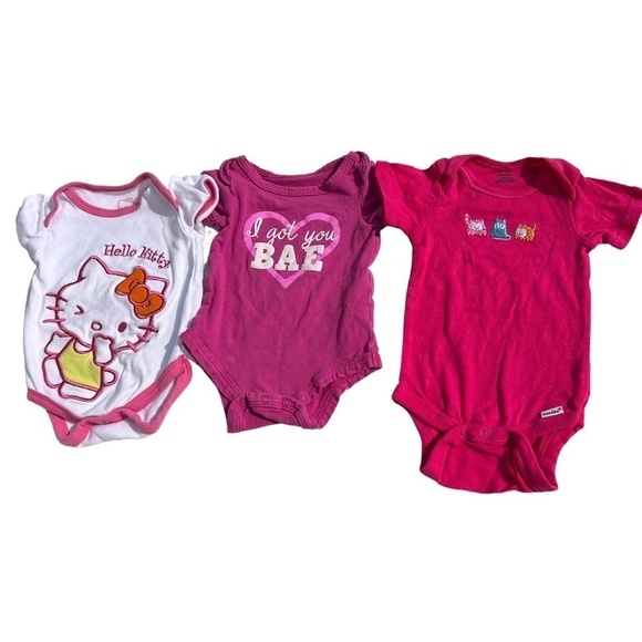 6 Piece 3-6 month Girl's Short Sleeve Bodysuit Lot/Bundle - Picture 2 of 3